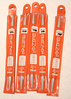 Bernat Size 10 Cable Needle*CL