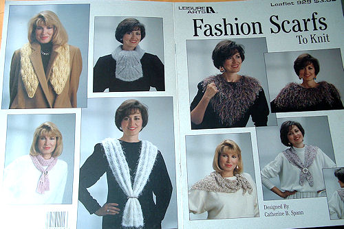 B062 - Fashion Scarfs To Knit