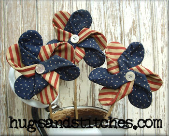 1002 - Americana Pinwheel Flowers