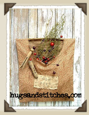 1004 - Grungy Clothes Pin Bag