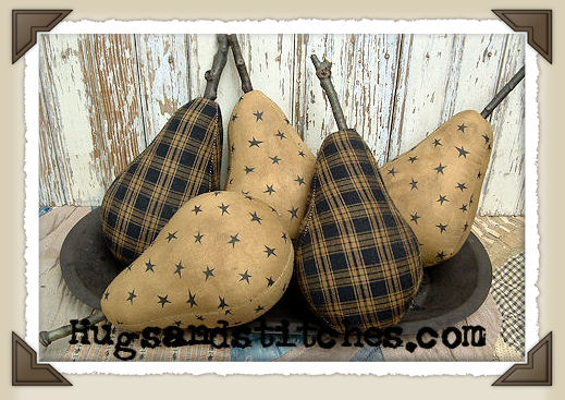 1040TB- Tan Star/Black Plaid Pears