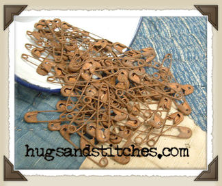 1-1/2" Rusty Safety Pins (pkg of 25)