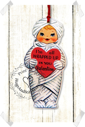 588 - Retro I'm All Wrapped Up In You Mummy Valentines Tags